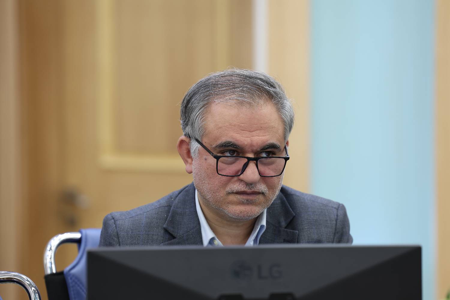 مدیرکل دارو: واکسن آنفولانزای معاونت‌های بهداشتی از اواخر شهریور در…