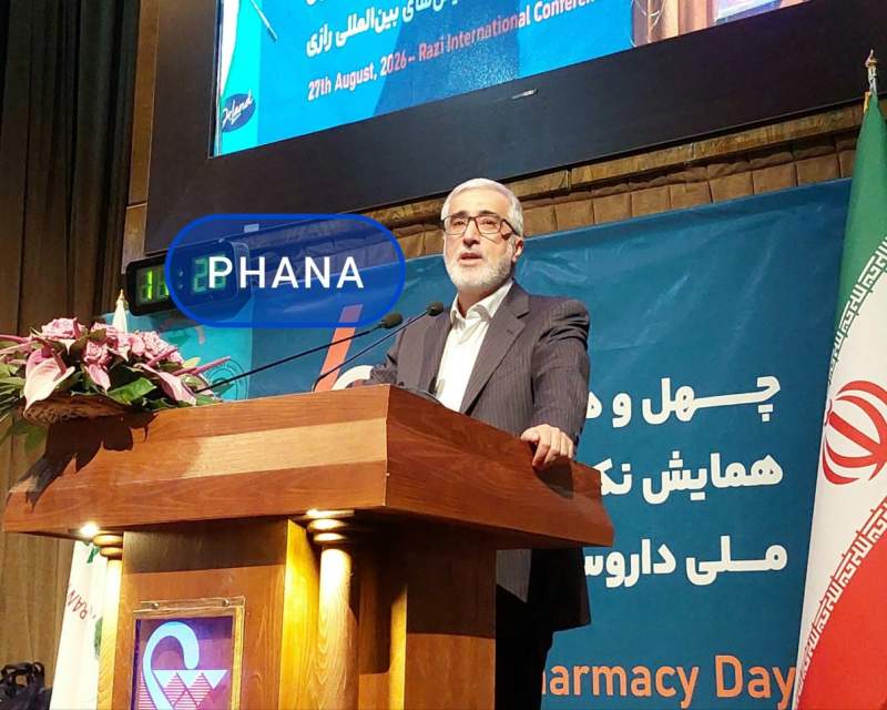پیرصالحی: کمبودهای دارویی اخیر ناشی از مشکلات حمل‌ونقل مواد اولیه است