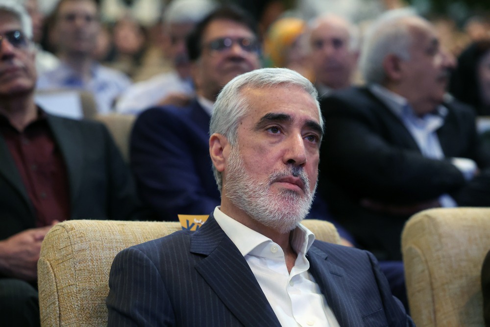 پیرصالحی: ۹۸ درصد داروها از نظر تعداد در داخل تولید می‌شود