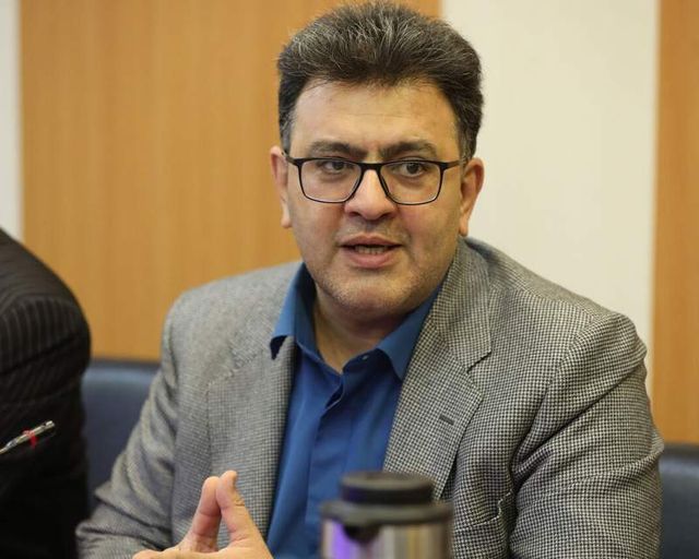 جمالیان: بیمارستان‌ها به دلیل بی‌نظمی بیمه‌ها از پذیرش ریسک درمان می‌ترسند