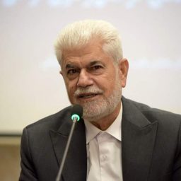 هشدار کمیسیون بهداشت: کمبود ملحفه و پتو در بیمارستان‌های دولتی